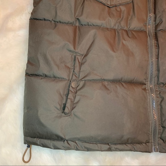 Men’s Parish Nation Puffer Vest - Picture 5 of 16